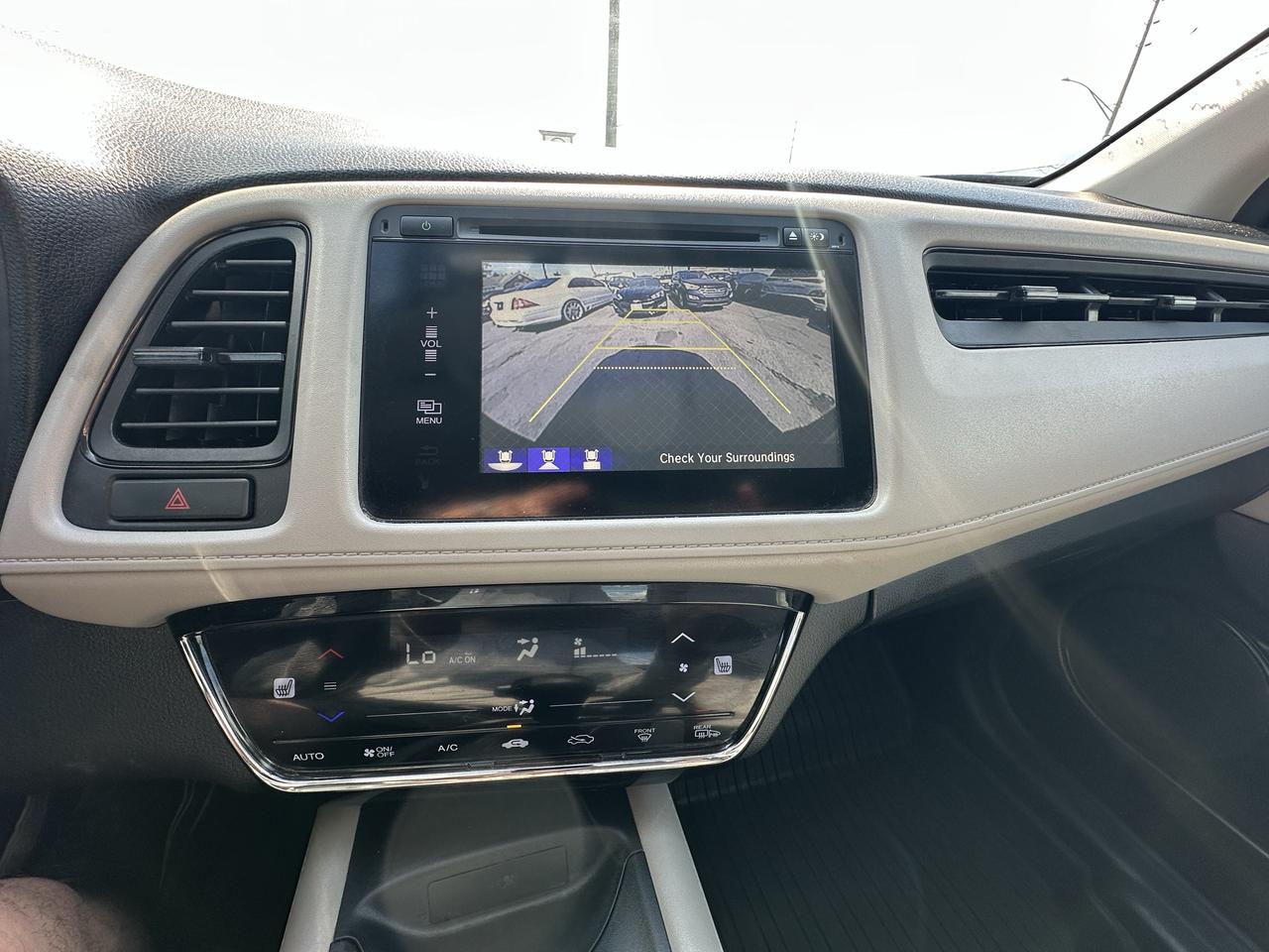 2016 Honda HR-V LX, WELL MAINTAINED, FUEL EFFICENT, CERTIFIED Photo