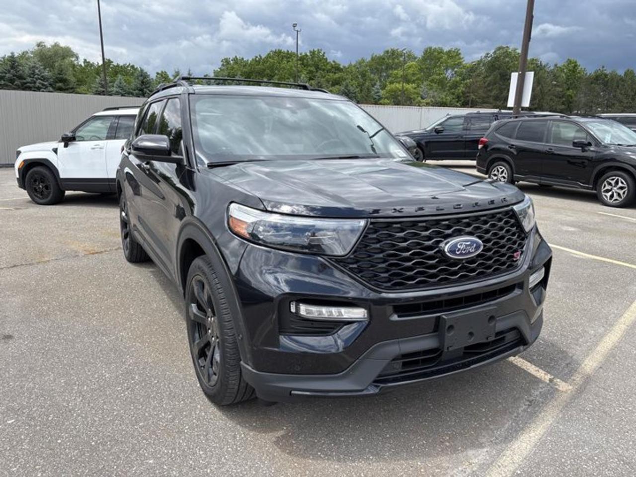 2022 Ford Explorer ST 4WD | No Accidents | Vent. Front Seats | 360 Camera Photo