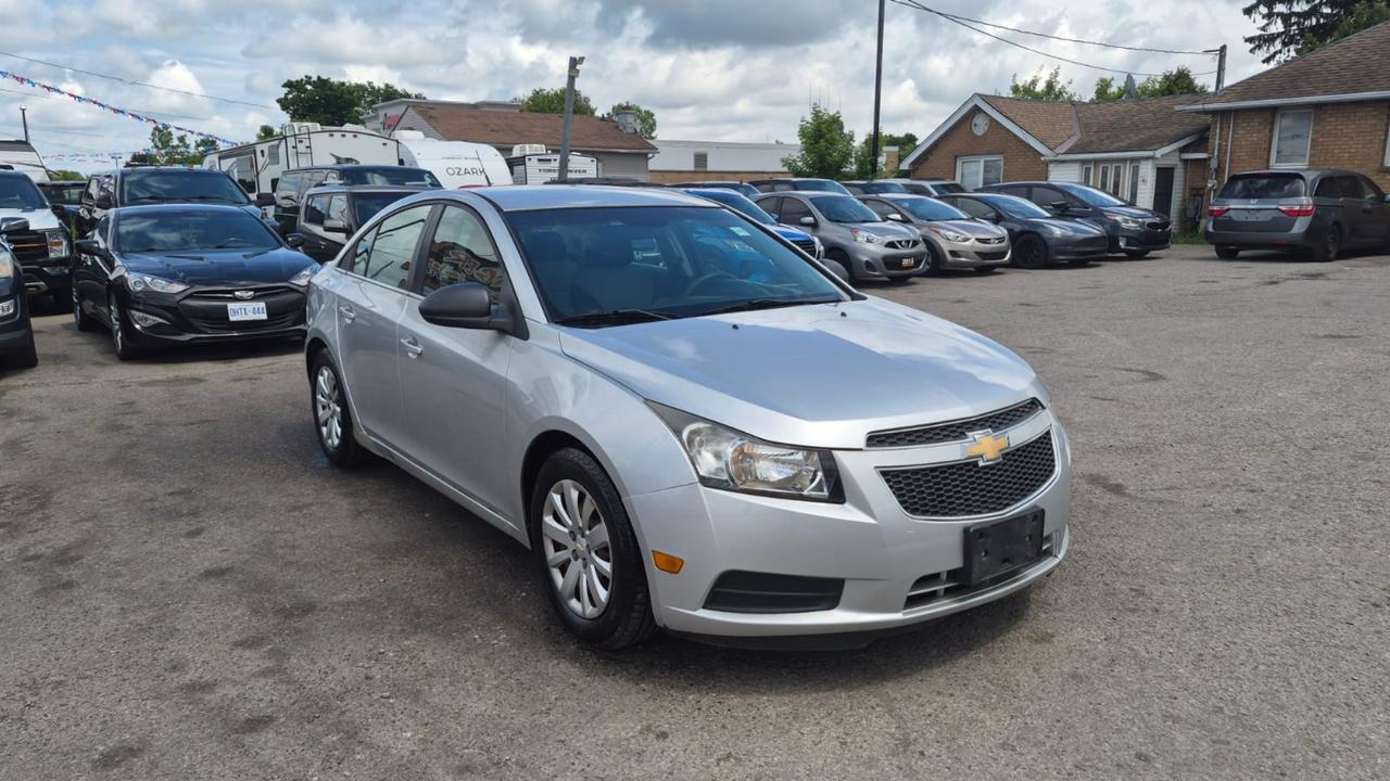 2011 Chevrolet Cruze LS+ w/1SB, ONLY 120KMS, DRIVES GREAT, CERTIFIED Photo