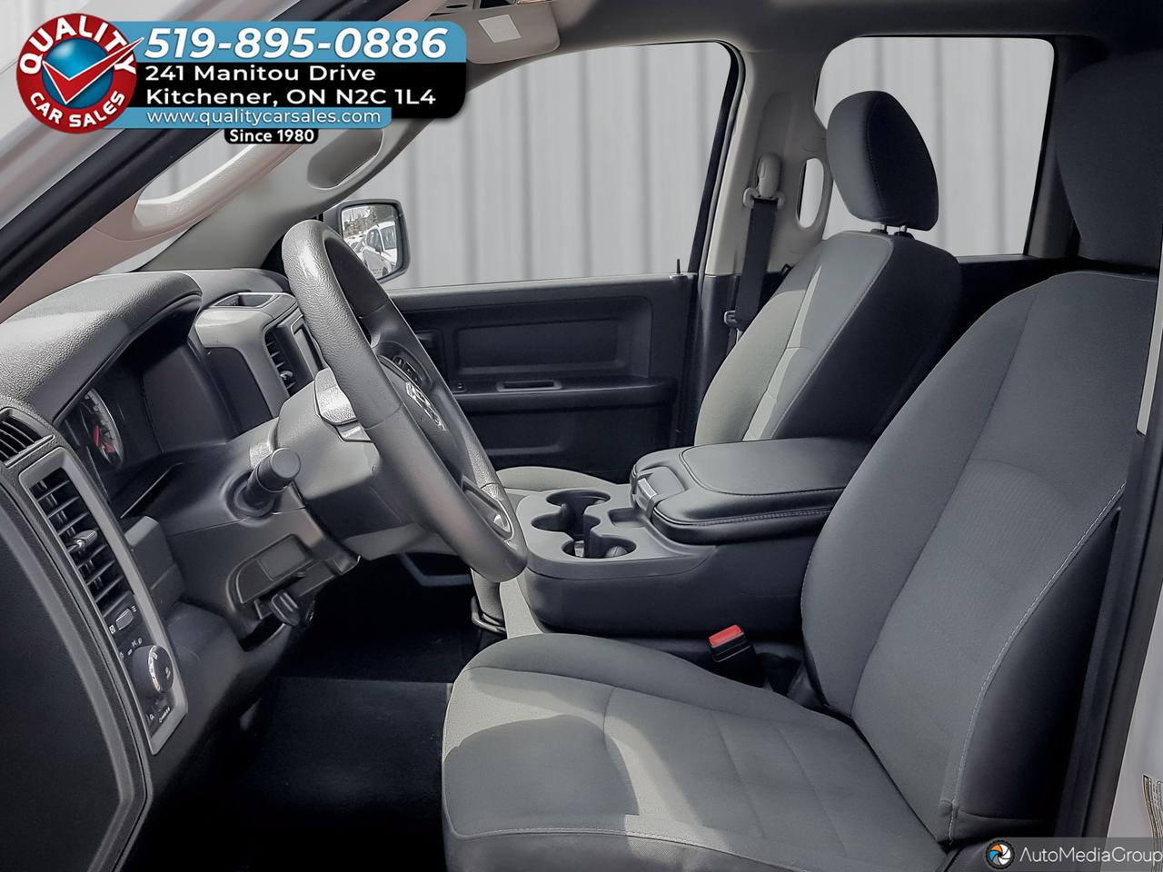 2022 RAM 1500 Classic Express Quad Cab 4x4 Photo