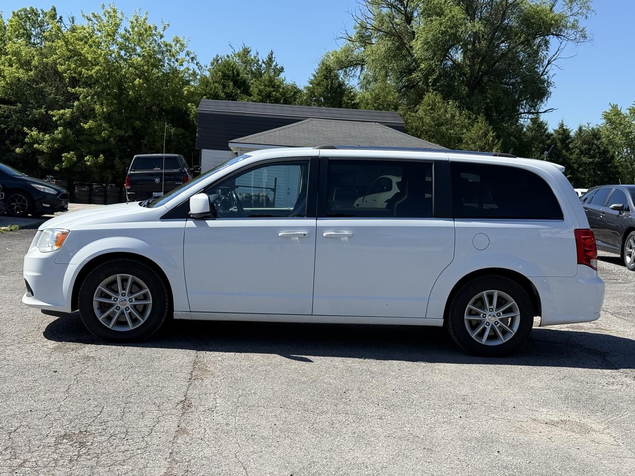 2019 Dodge Grand Caravan SXT Premium Plus AS IS SPECIAL Photo