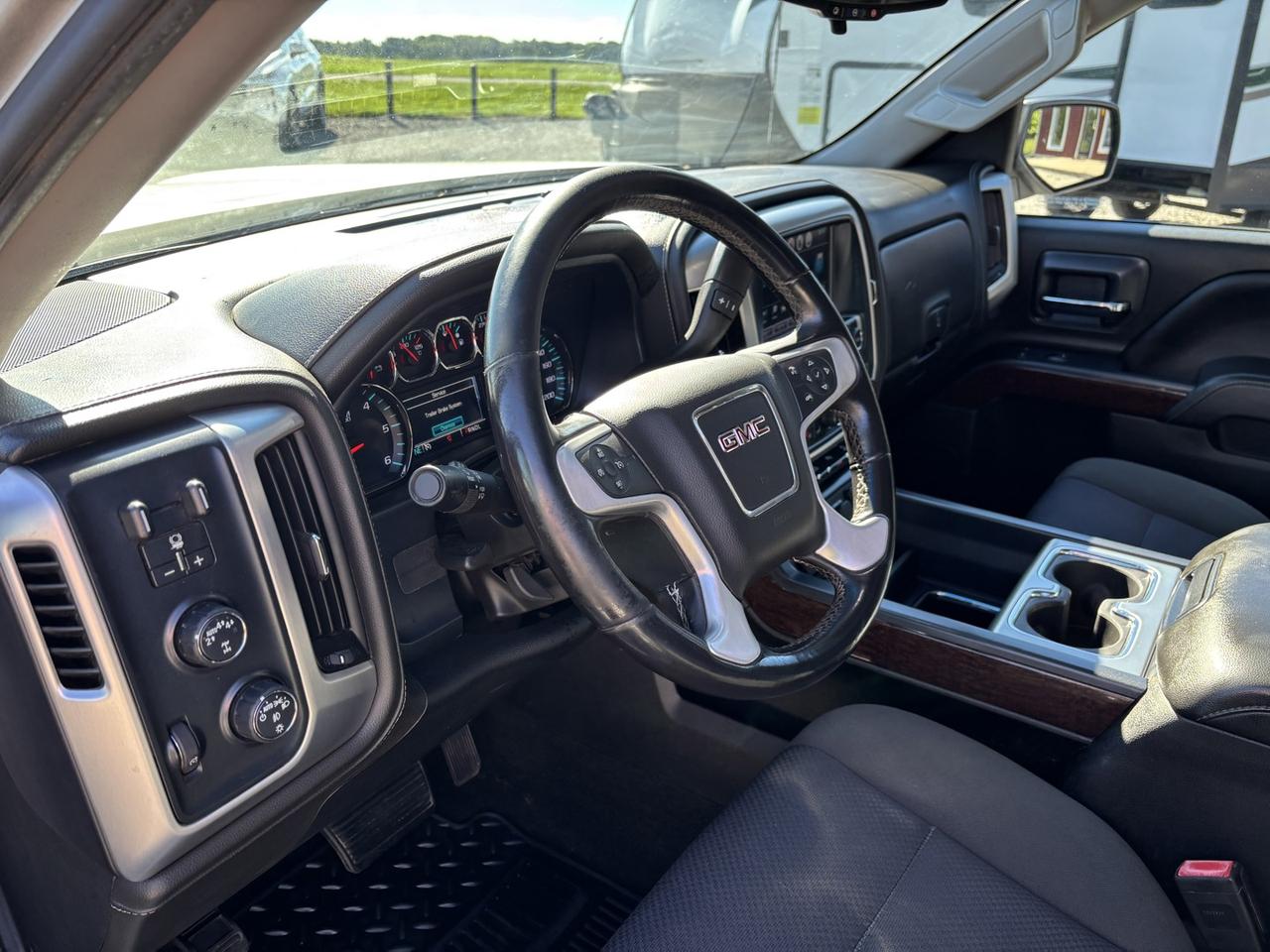 2018 GMC Sierra 1500 SLE ~UNDERCOATED~1 OWNER~CLEAN CARFAX~ Photo