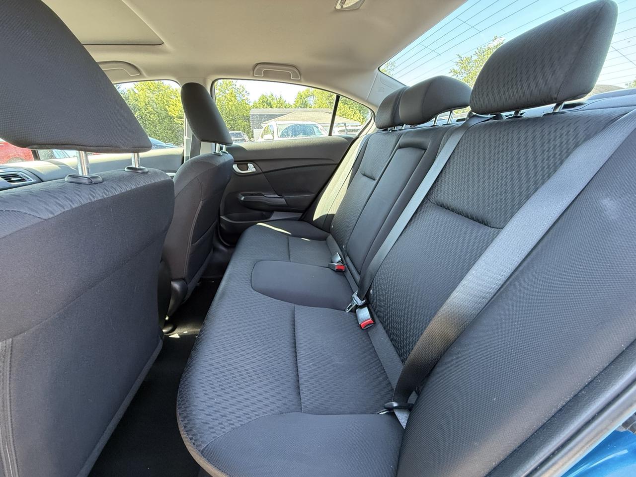 2015 Honda Civic 4dr Auto EX Photo