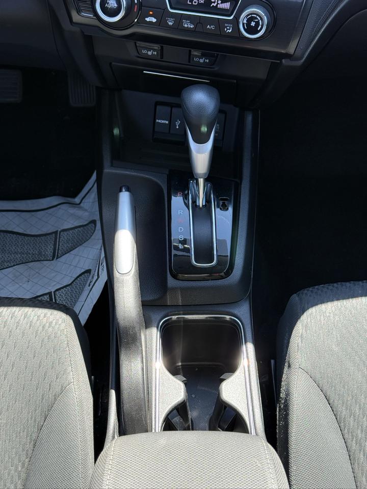 2015 Honda Civic 4dr Auto EX Photo