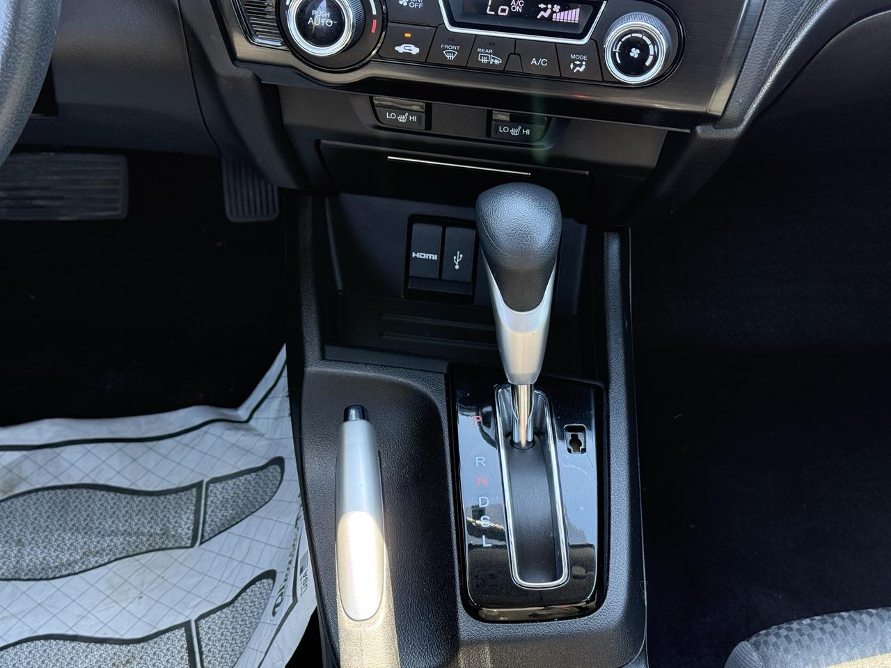 2015 Honda Civic 4dr Auto EX Photo