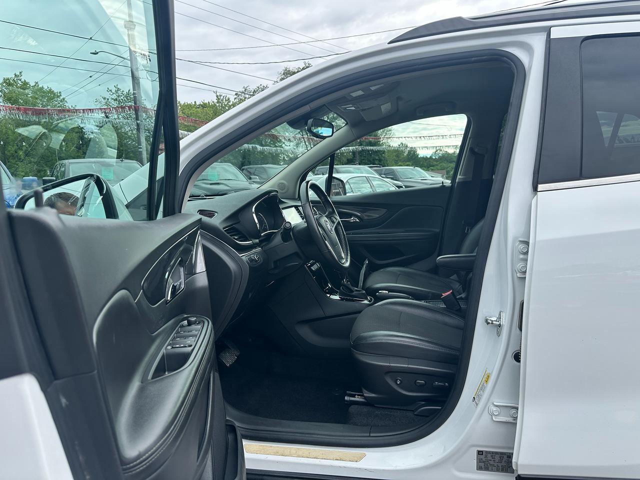 2019 Buick Encore SportTouring Heated Cloth RemStart FM/XM A/C Alloy Photo
