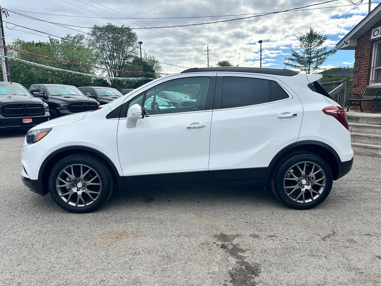 2019 Buick Encore SportTouring Heated Cloth RemStart FM/XM A/C Alloy Photo2