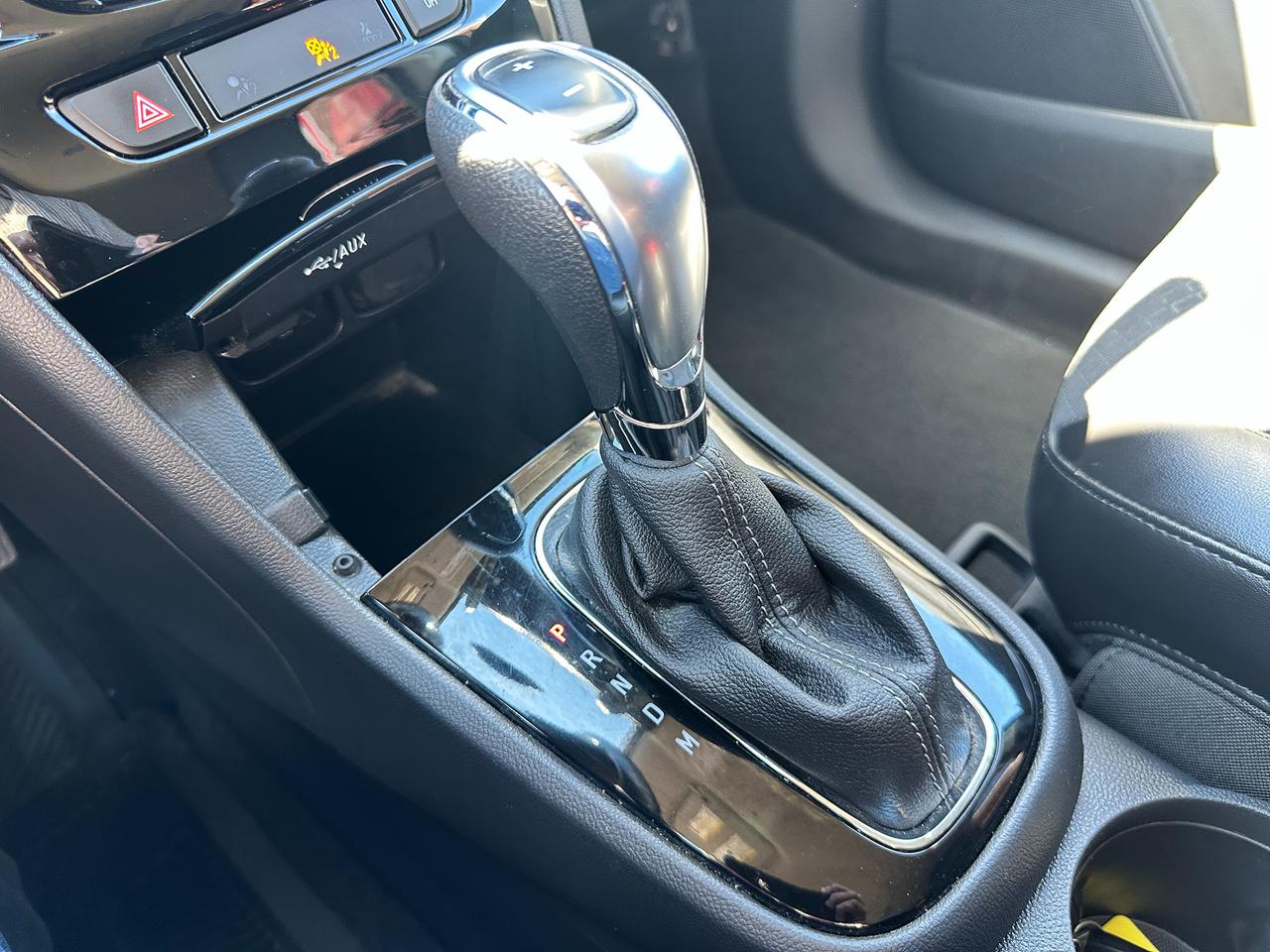 2019 Buick Encore SportTouring Heated Cloth RemStart FM/XM A/C Alloy Photo