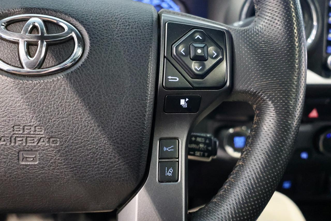 2021 Toyota Tacoma 3.5L V6 - LEATHER|SUNROOF|NAVIGATION|CAMERA Photo