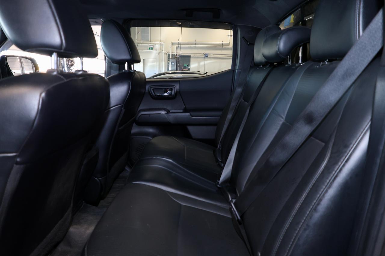 2021 Toyota Tacoma 3.5L V6 - LEATHER|SUNROOF|NAVIGATION|CAMERA Photo
