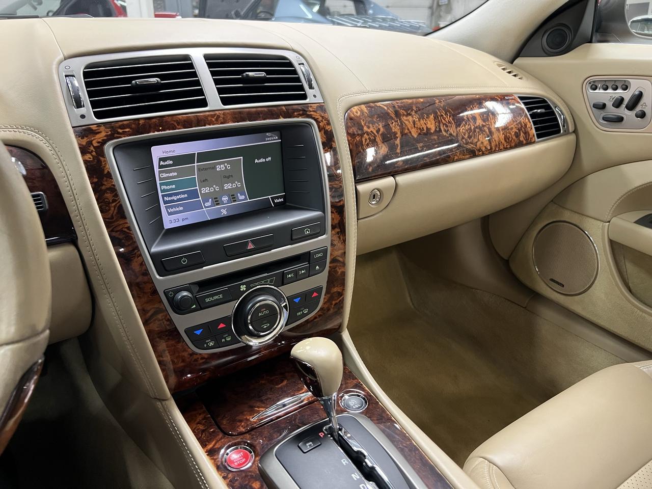 2007 Jaguar XK  Photo