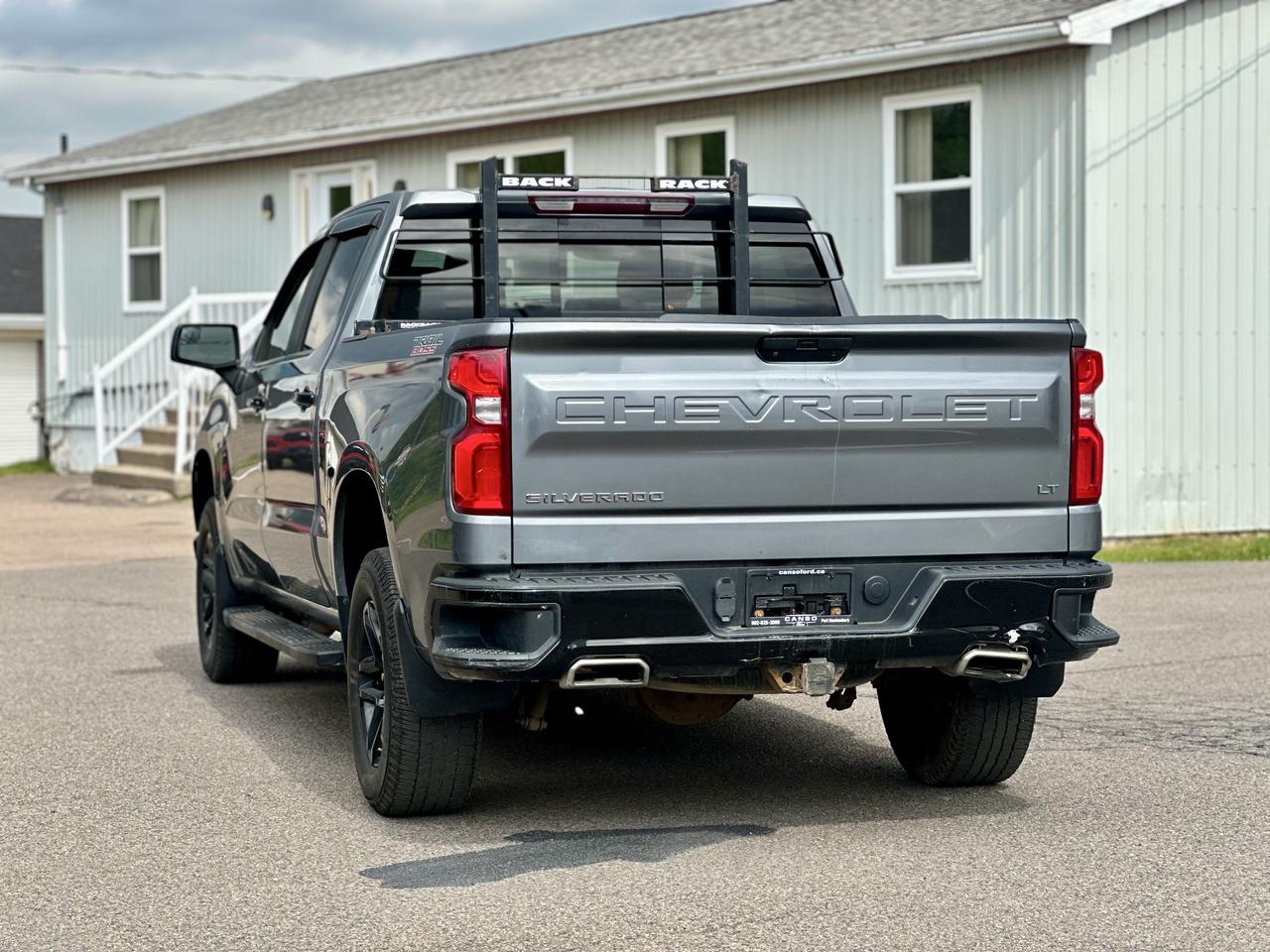 2021 Chevrolet Silverado LT TRAIL BOSS CREW 4WD Photo3