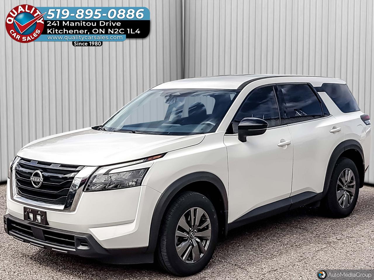 2024 Nissan Pathfinder S AWD *8 PASSENGER* Photo