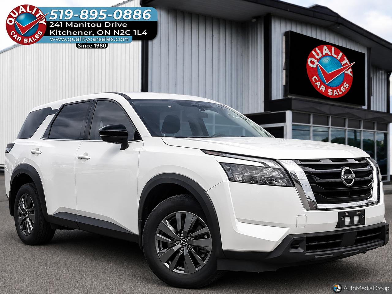 2024 Nissan Pathfinder S AWD *8 PASSENGER*