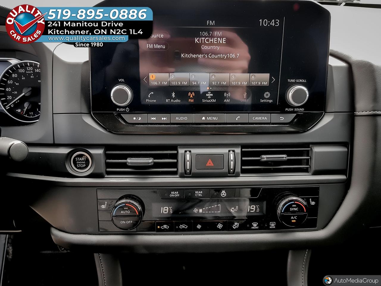 2024 Nissan Pathfinder S AWD *8 PASSENGER* Photo