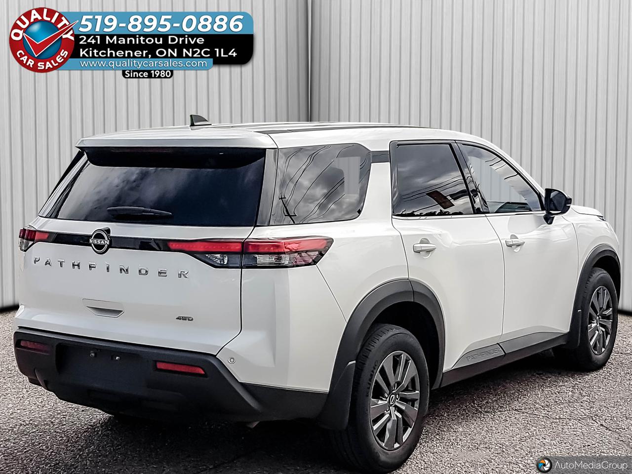 2024 Nissan Pathfinder S AWD *8 PASSENGER* Photo