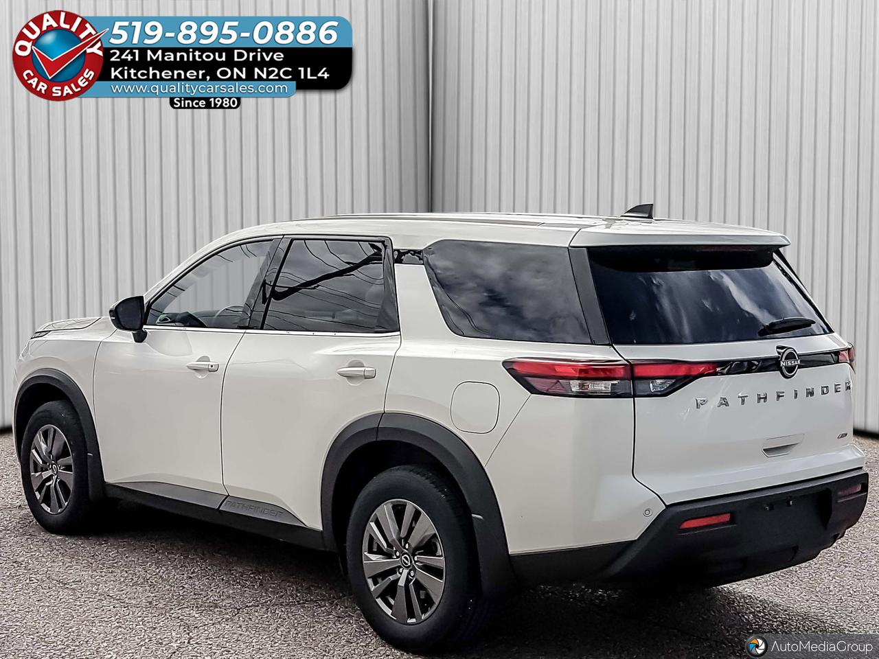 2024 Nissan Pathfinder S AWD *8 PASSENGER* Photo