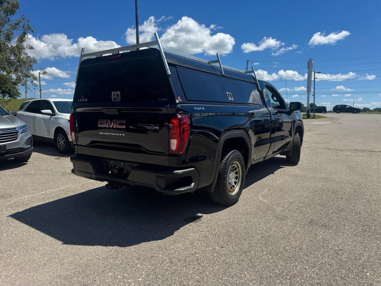 2021 GMC Sierra 1500  Photo3