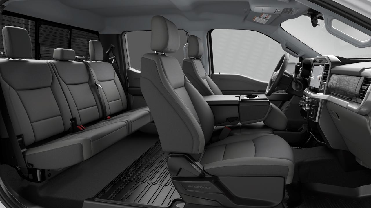 2026 Ford F-150 XLT 4WD SuperCrew 5.5' Box 302A Photo
