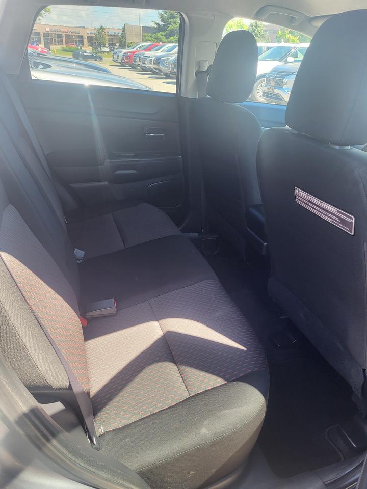 2018 Mitsubishi RVR SE Photo