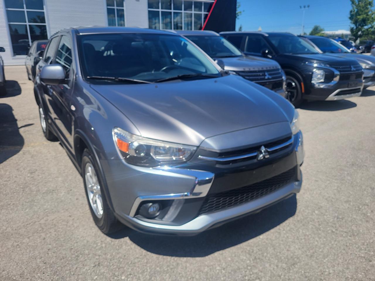 2018 Mitsubishi RVR SE Photo2
