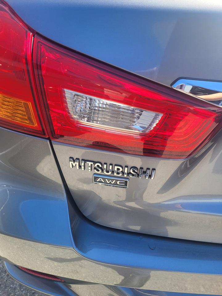 2018 Mitsubishi RVR SE Photo