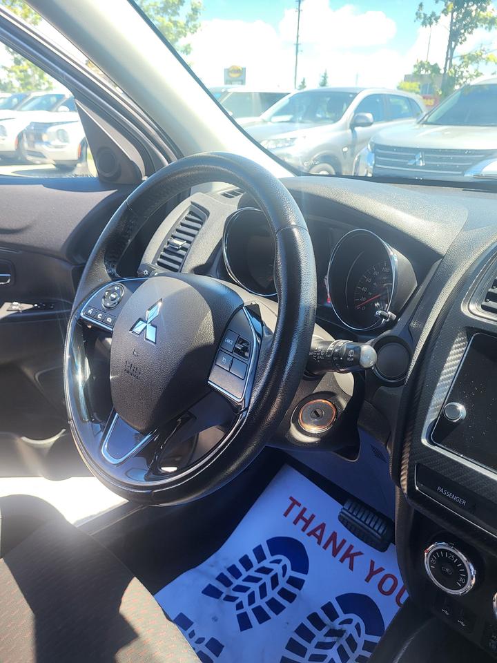 2018 Mitsubishi RVR SE Photo