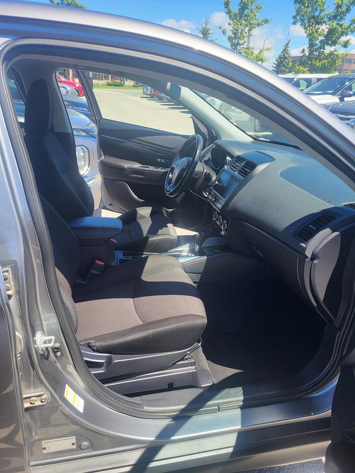 2018 Mitsubishi RVR SE Photo