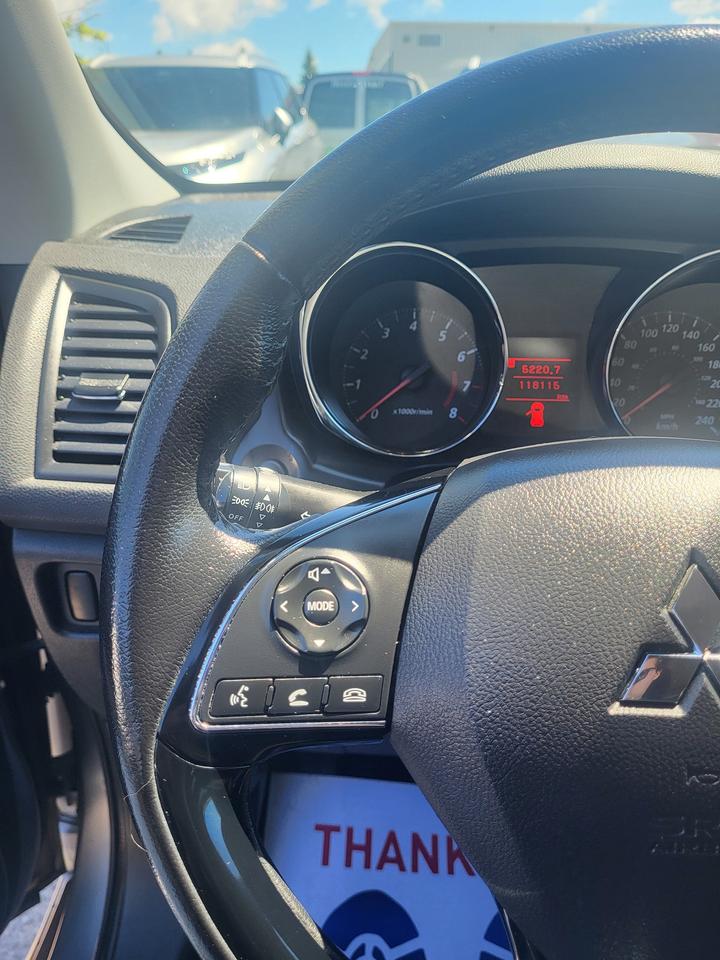 2018 Mitsubishi RVR SE Photo