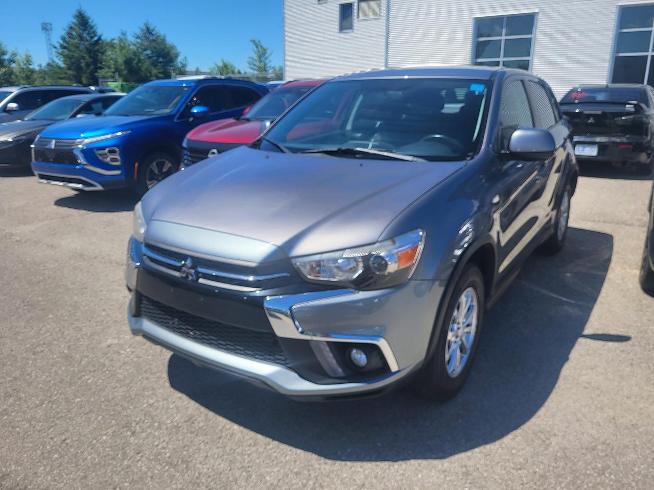 2018 Mitsubishi RVR SE Photo0