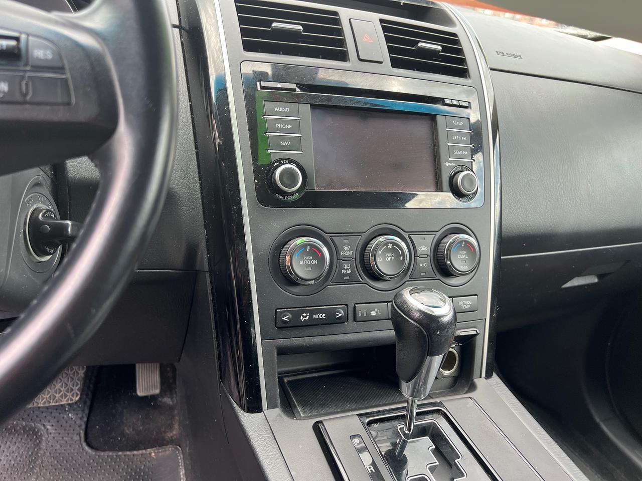 2014 Mazda CX-9 GS Photo2