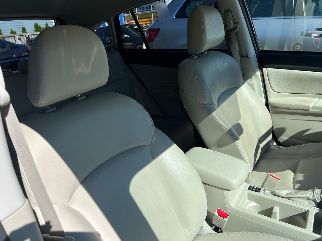 2013 Subaru XV Crosstrek 2.0i w/Limited Pkg Photo