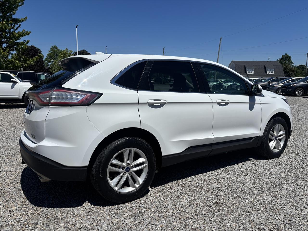 2017 Ford Edge SEL ~CLEAN CARFAX~AWD~HEATED SEATS~ Photo4