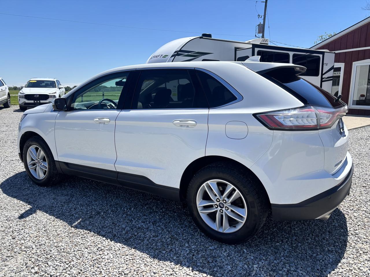 2017 Ford Edge SEL ~CLEAN CARFAX~AWD~HEATED SEATS~ Photo2