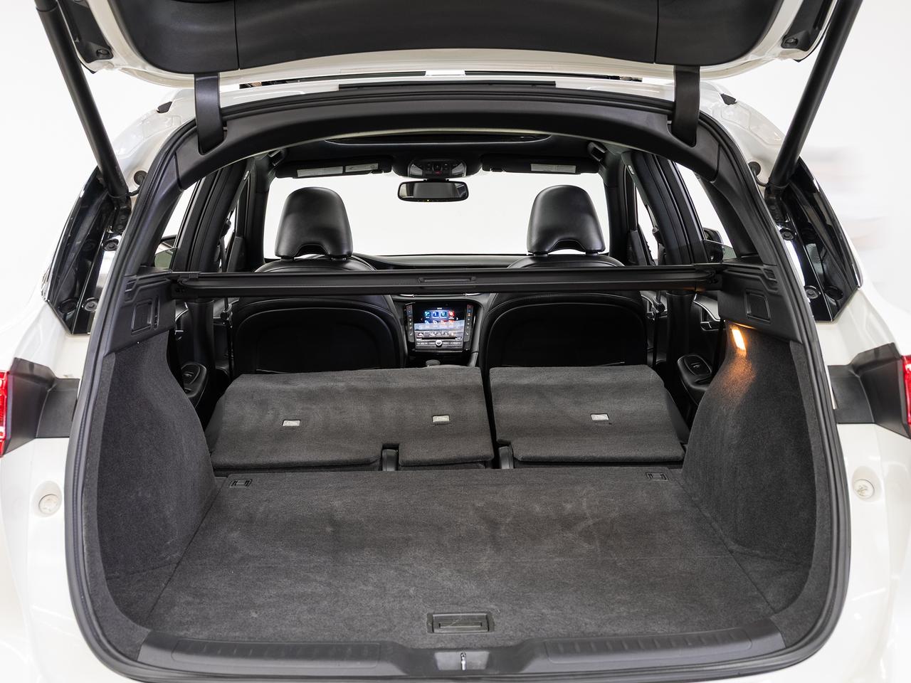 2022 Infiniti QX50 LUXE I-LINE AWD | Pano roof | Leather | CarPlay