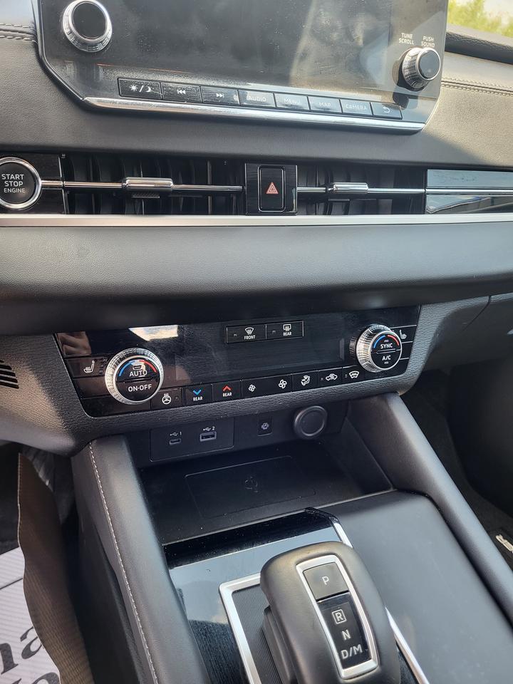2022 Mitsubishi Outlander LE Photo