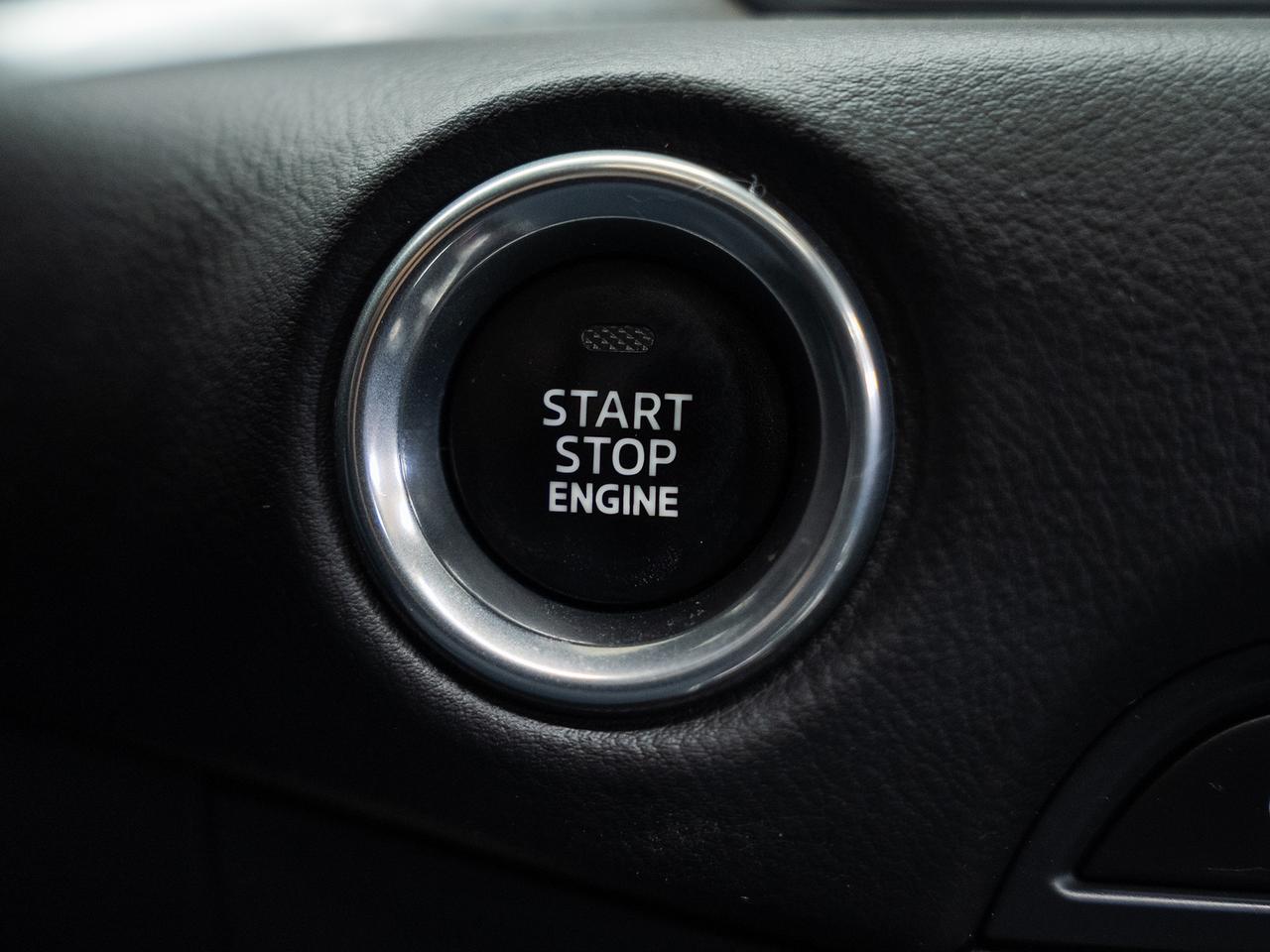 2021 Mazda CX-5 SIGNATURE AWD | Nav | Leather | 360Cam | CarPlay