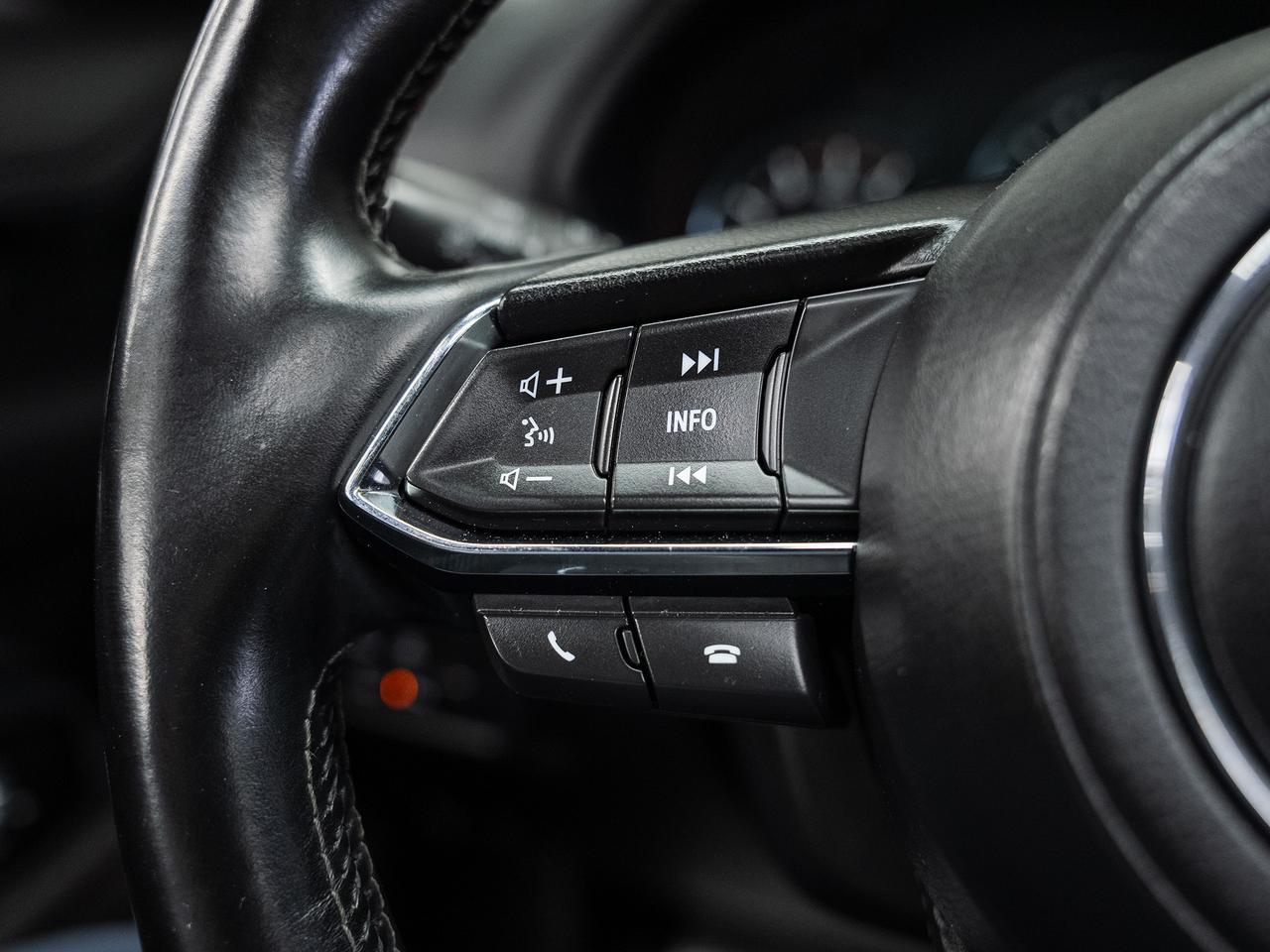 2021 Mazda CX-5 SIGNATURE AWD | Nav | Leather | 360Cam | CarPlay