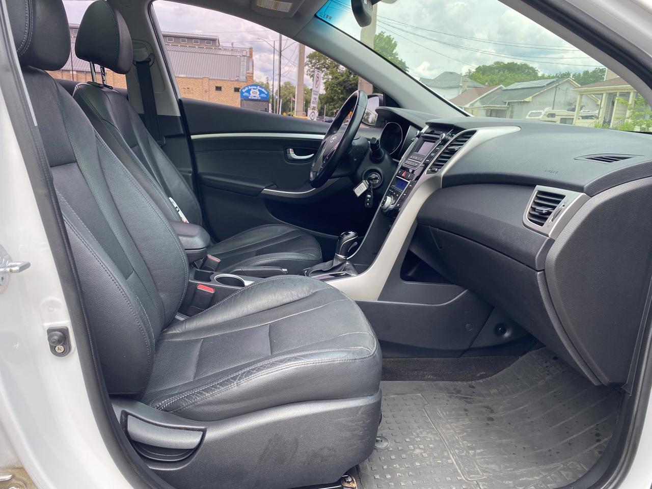 2014 Hyundai Elantra GT A/T Photo