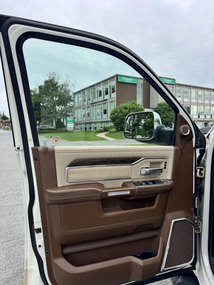 2019 RAM 2500 Laramie Crew Cab SWB 4WD Photo