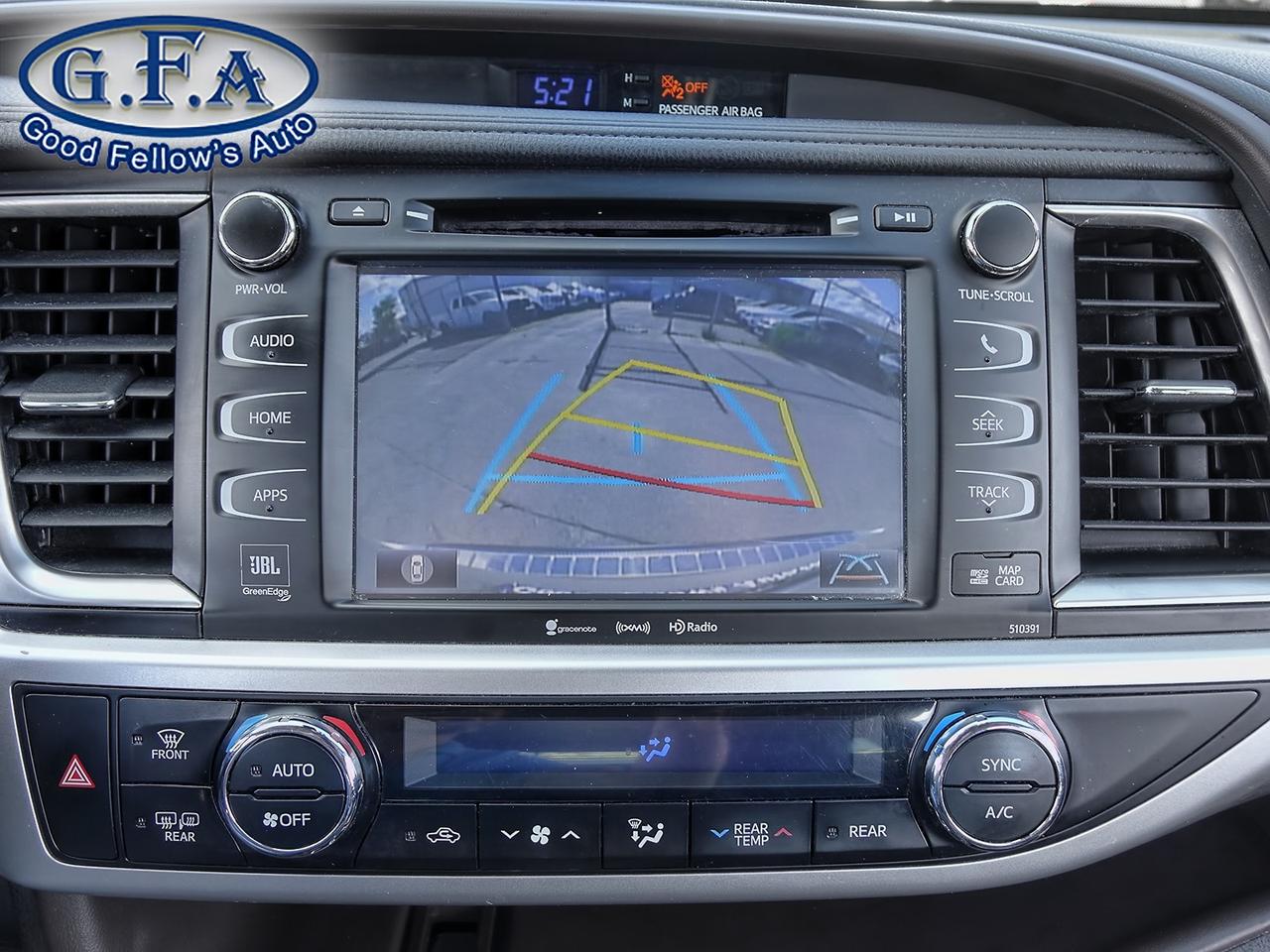 2019 Toyota Highlander LIMITED MODEL, AWD, 7 PASSENGER, PANORAMIC ROOF, L Photo