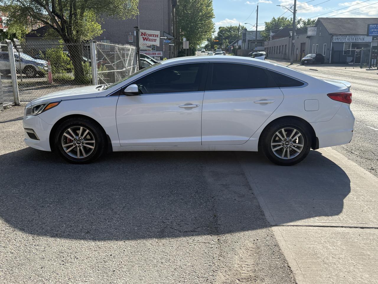 2016 Hyundai Sonata 2.4L GL Photo