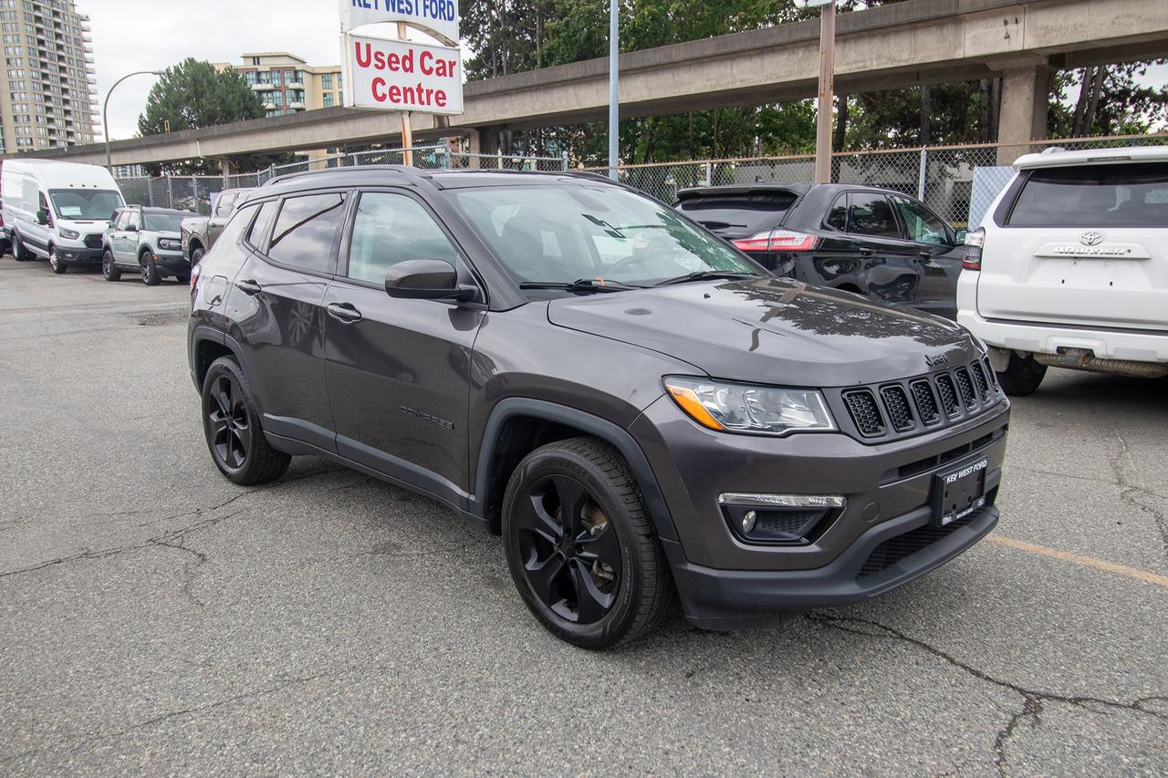 2019 Jeep Compass NORTH Photo3