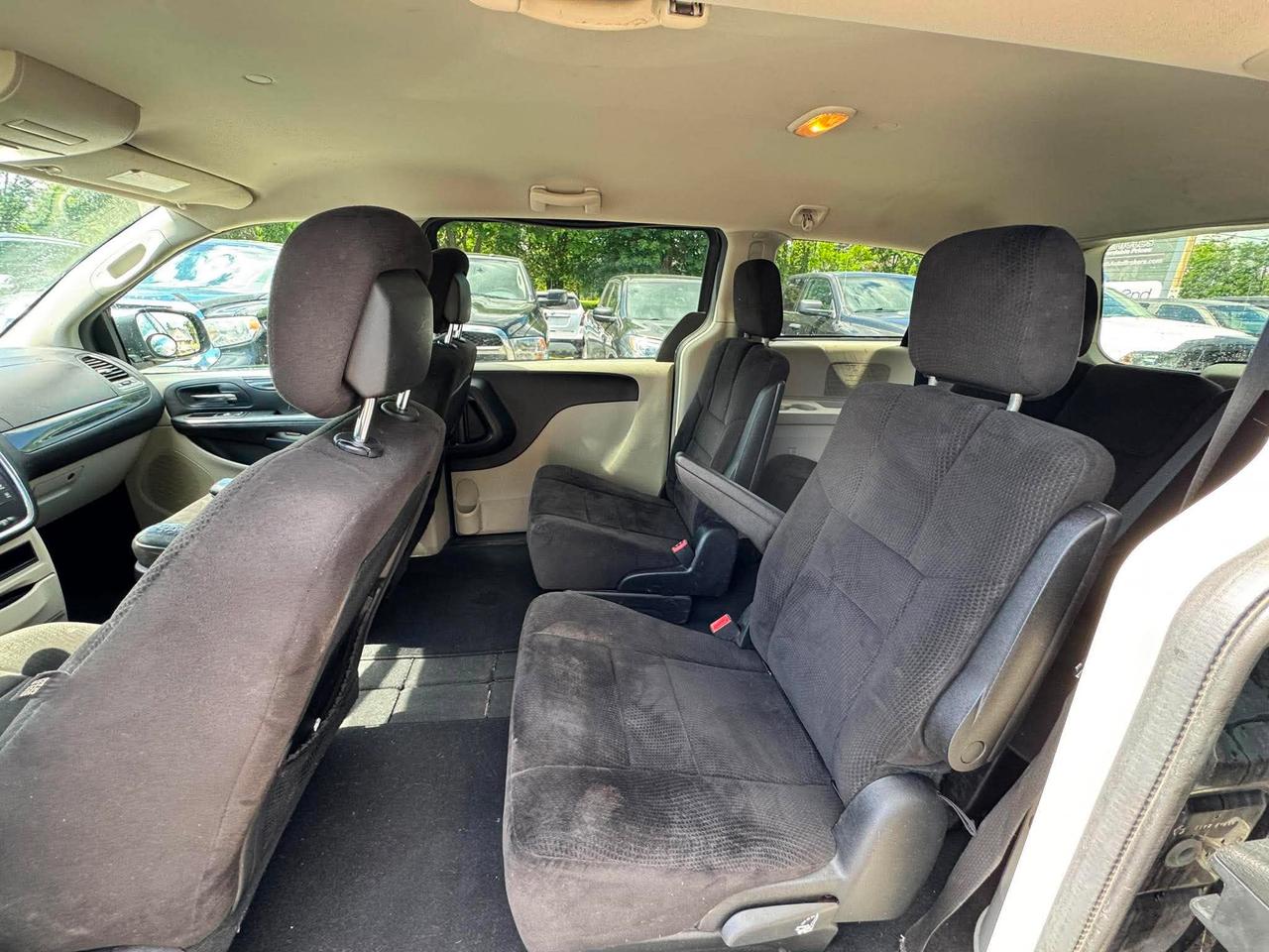 2013 Dodge Grand Caravan 4dr Wgn SXT Photo