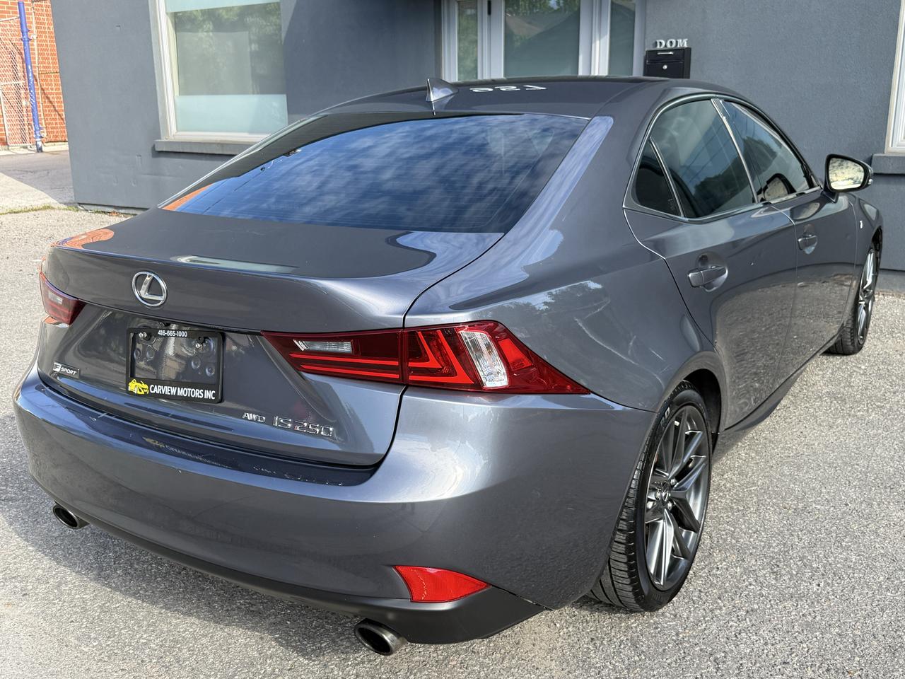 2015 Lexus IS 250 F-SPORT Photo4