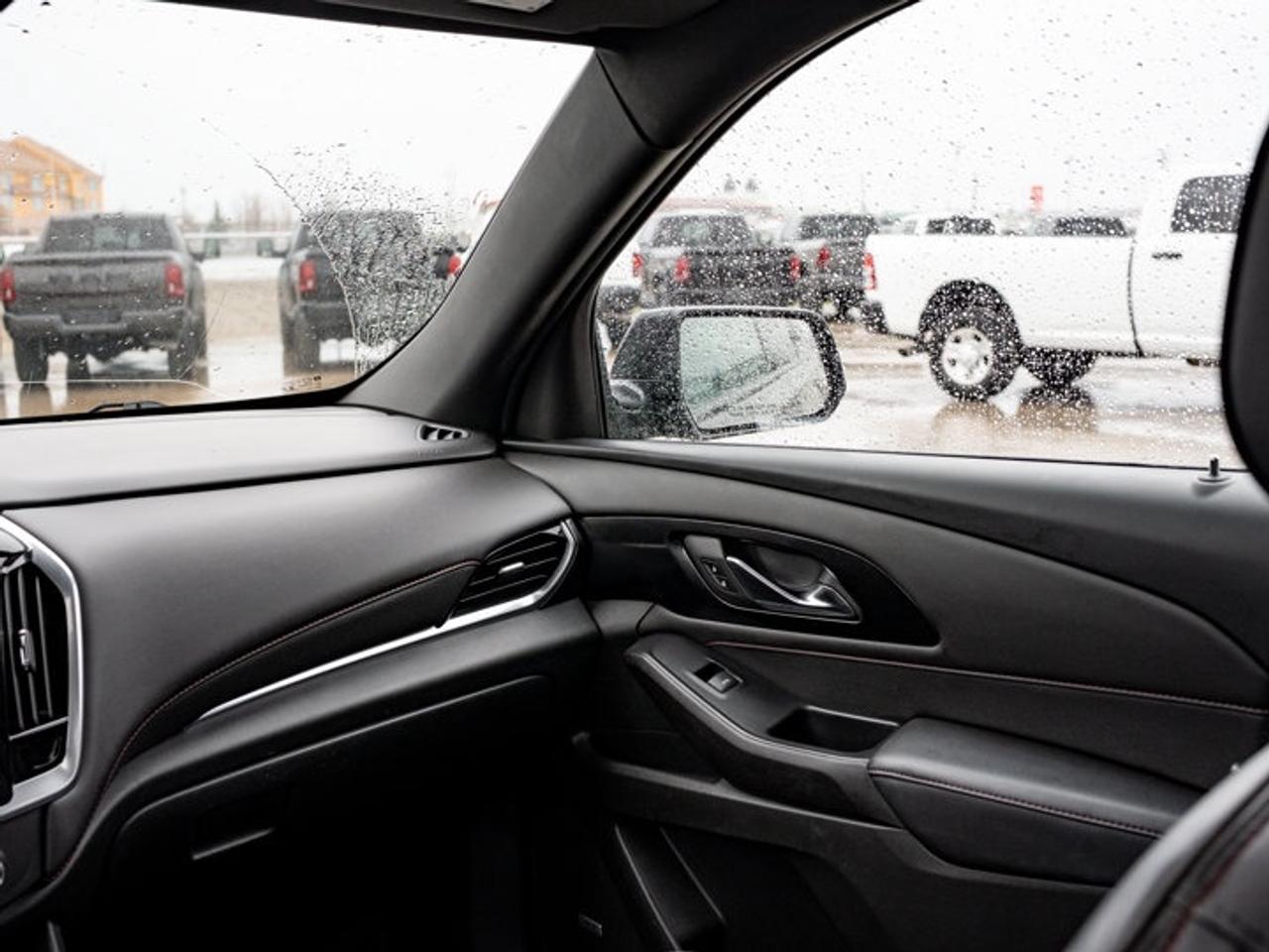 2022 Chevrolet Traverse RS Photo