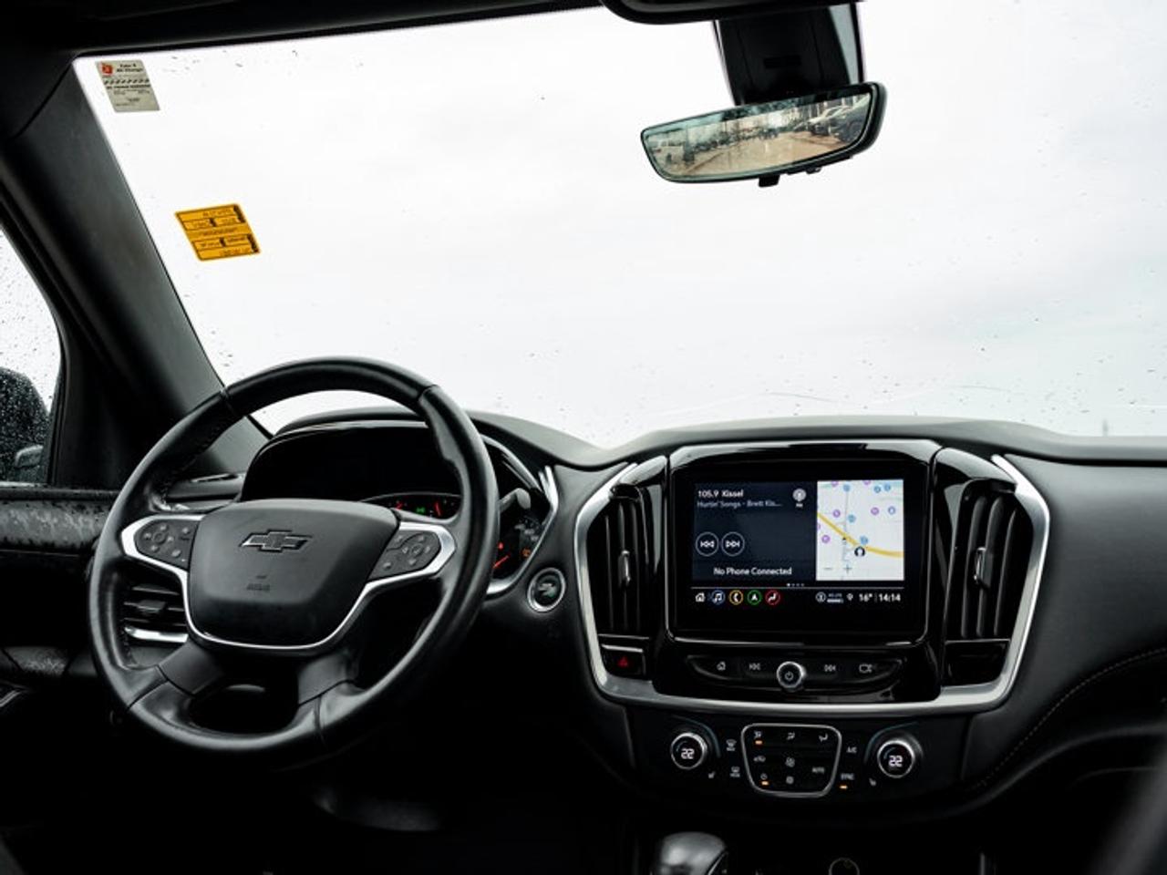 2022 Chevrolet Traverse RS Photo