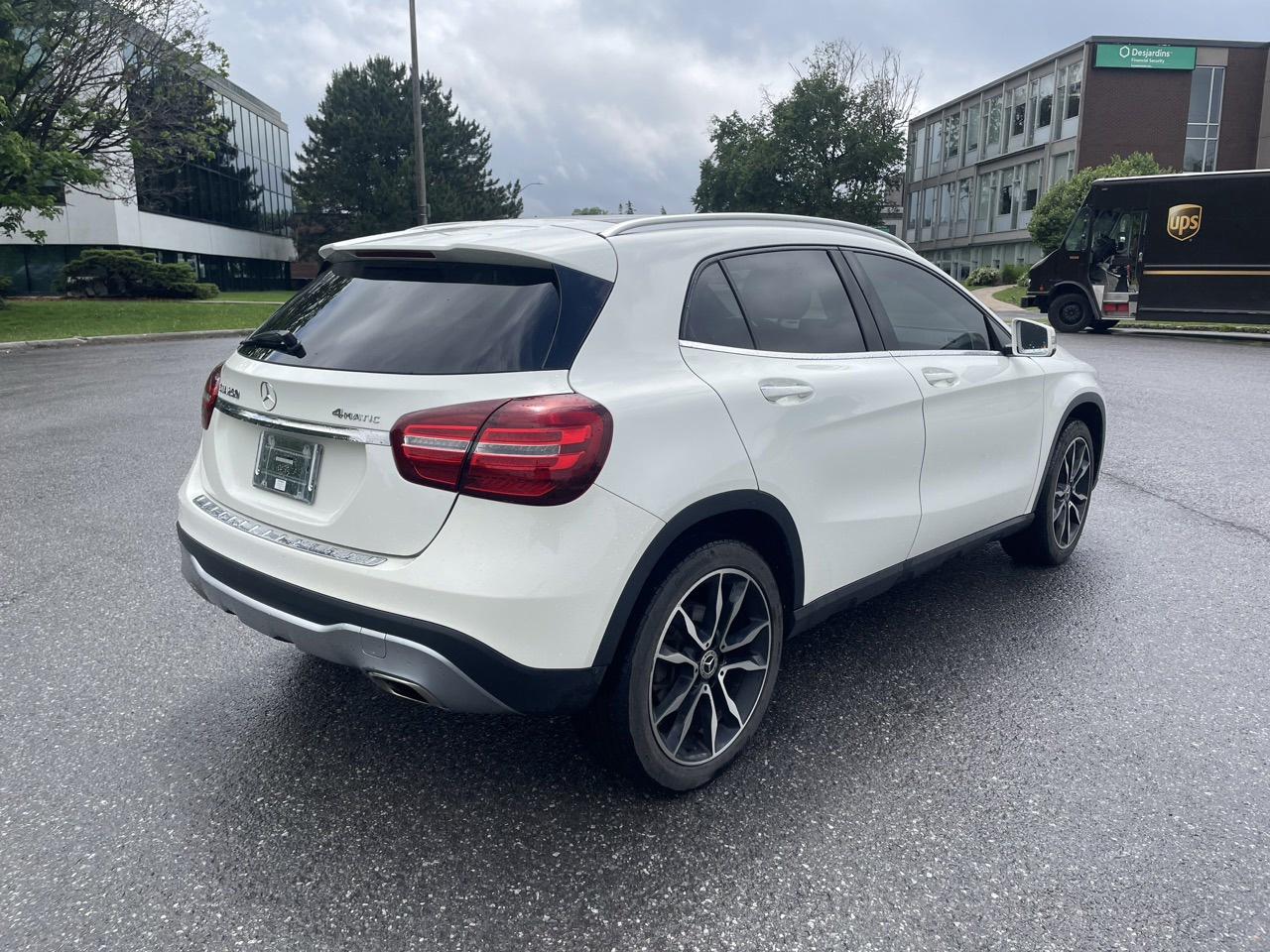 2018 Mercedes-Benz GLA GLA250 4MATIC Photo