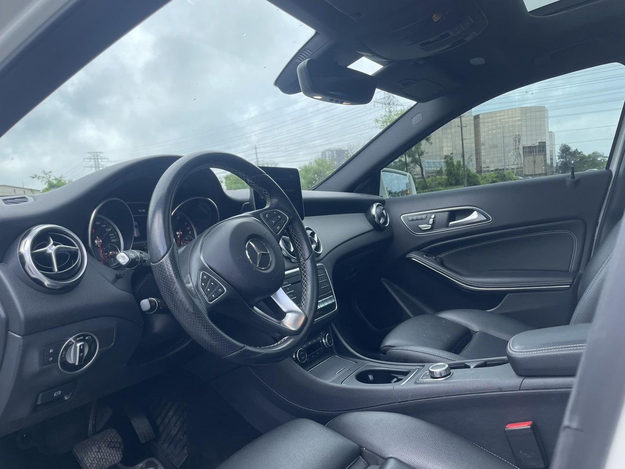 2018 Mercedes-Benz GLA GLA250 4MATIC Photo