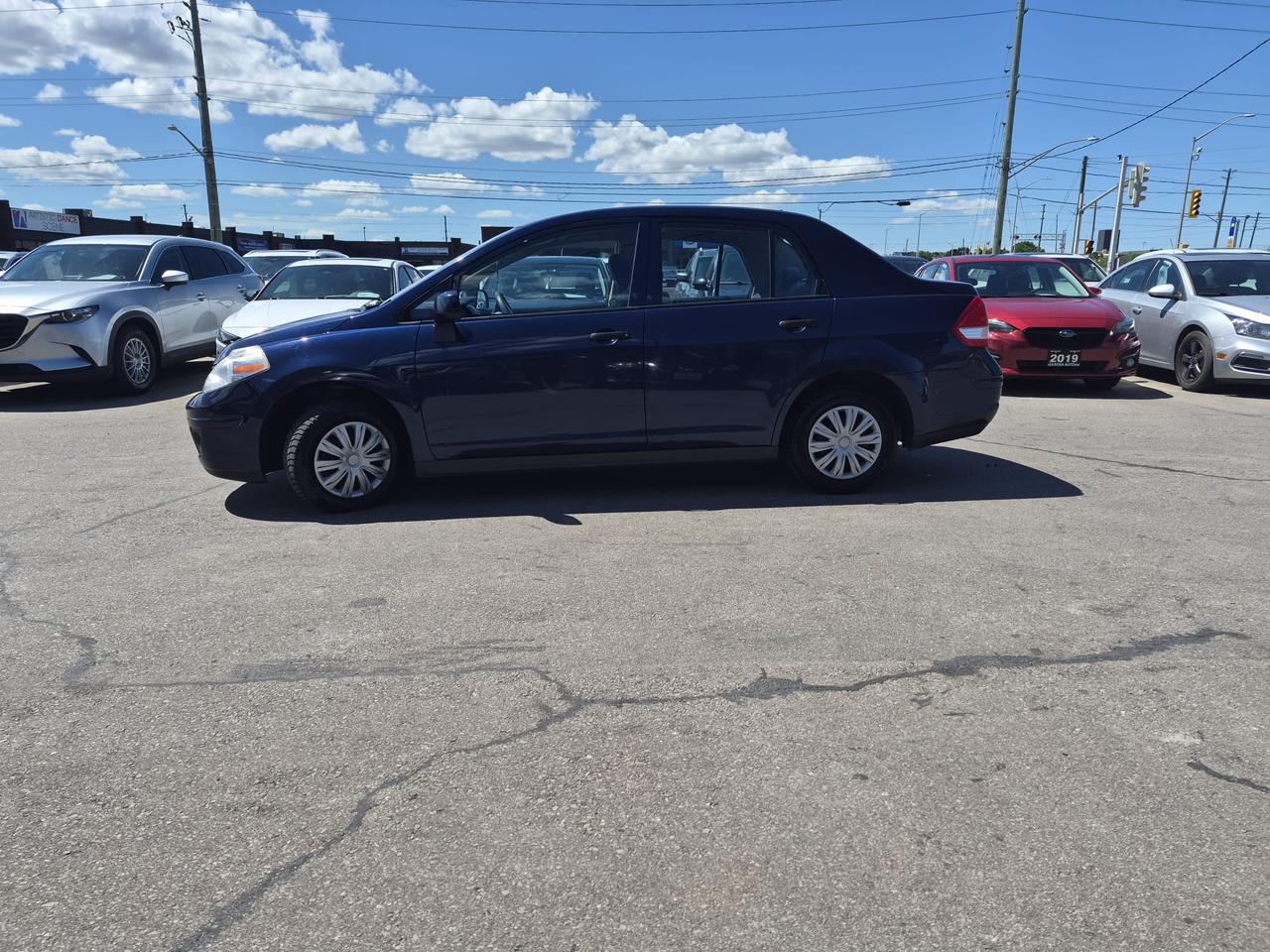 2011 Nissan Versa AUTOMATIC TRANY( NOT CVT)SAFETY CERTIFED A/C PW Photo3